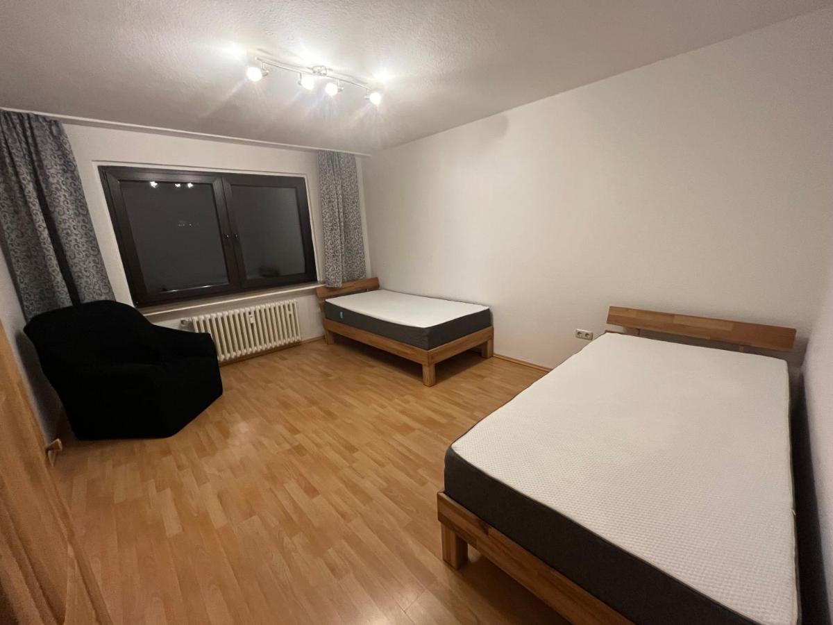 Zimmer Fuer Monteure, Handwerker Oder Reisende 에센 외부 사진