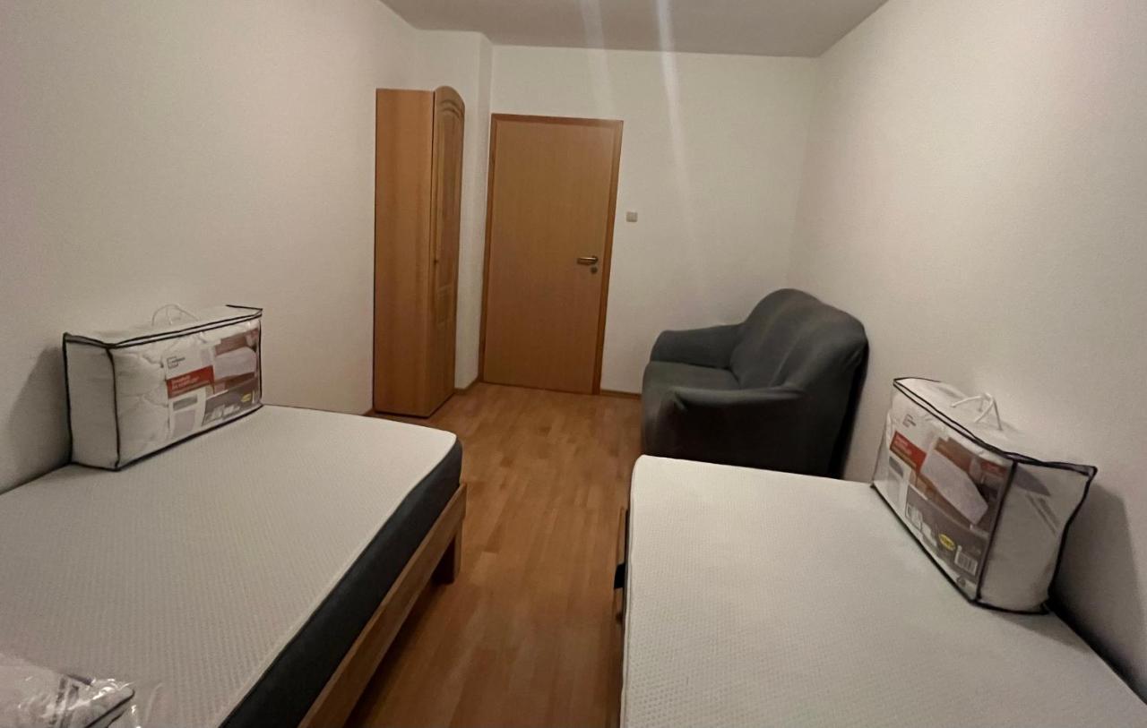 Zimmer Fuer Monteure, Handwerker Oder Reisende 에센 외부 사진