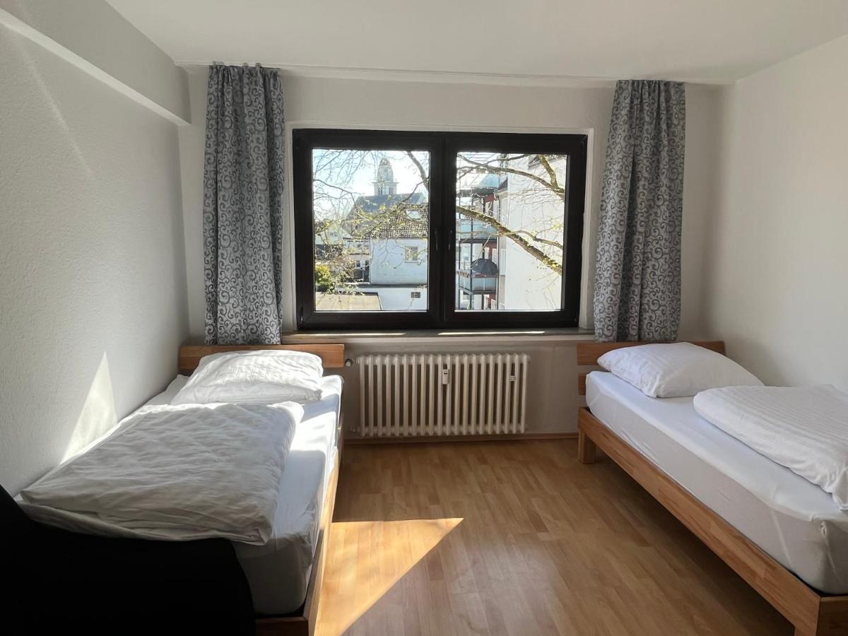 Zimmer Fuer Monteure, Handwerker Oder Reisende 에센 외부 사진